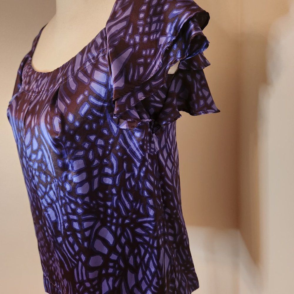 Banana Republic Purple and Black Silk Flutter Sleeve Blouse - Picture 6 of 9